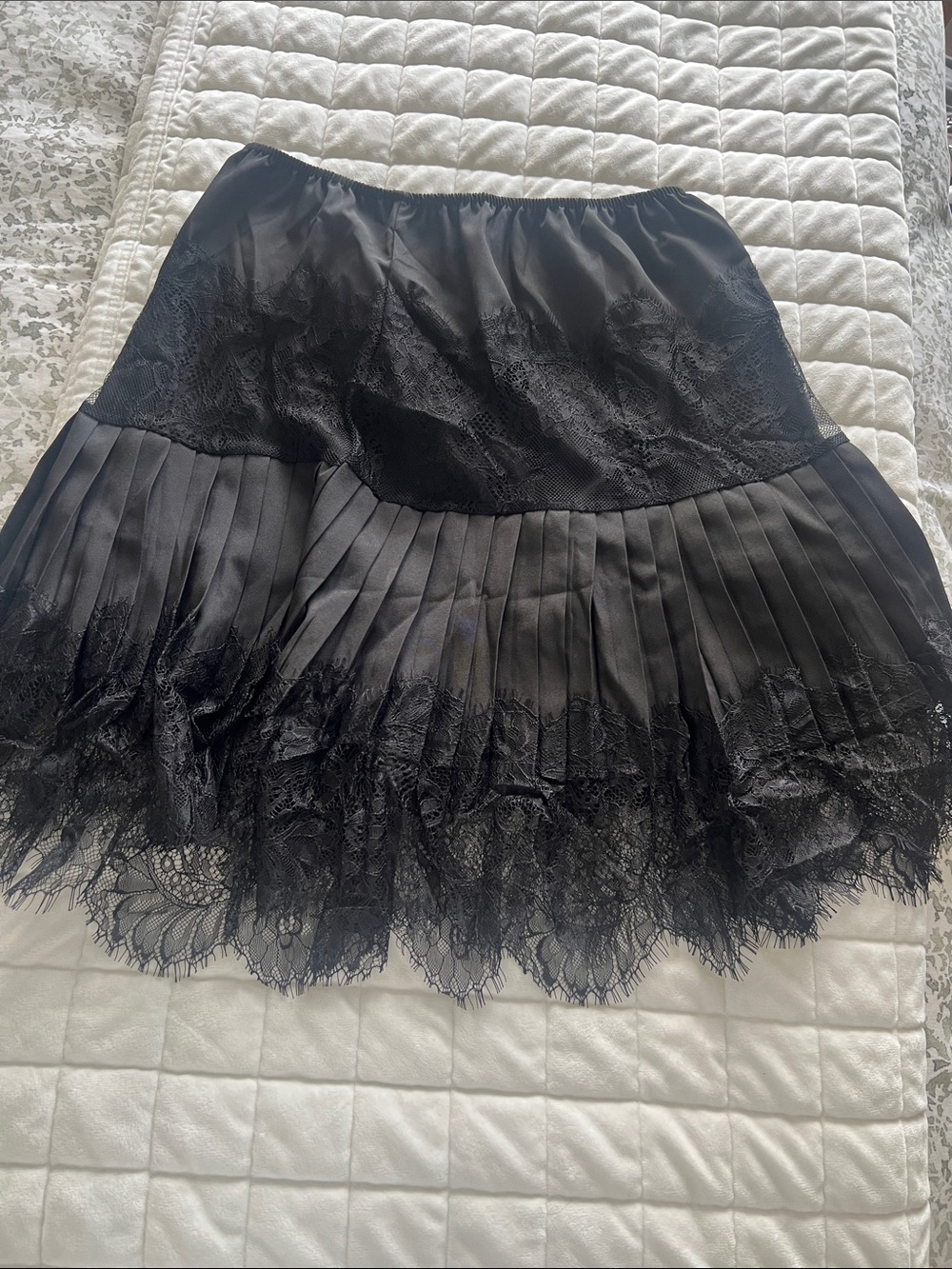 Black Lace Pleated slip Midi Skirt